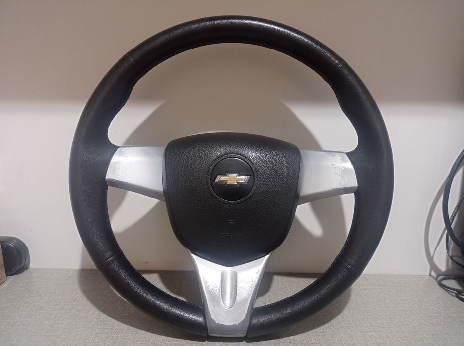 Spark rul sotiladi. Airbag