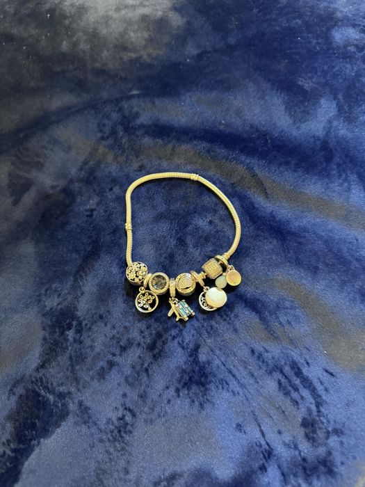 Продам браслет пандора