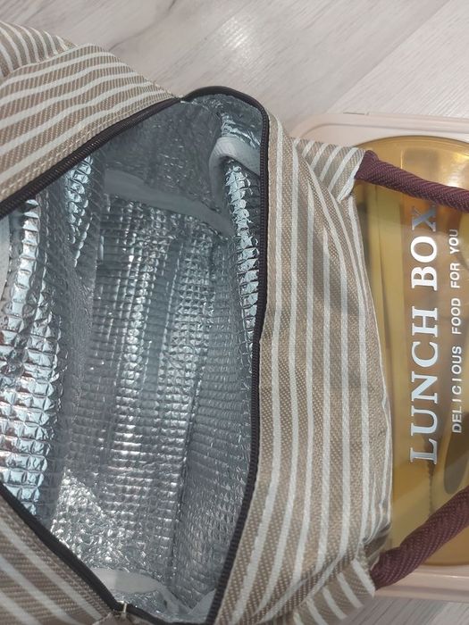 Cutie pentru prânz cu geantă termică