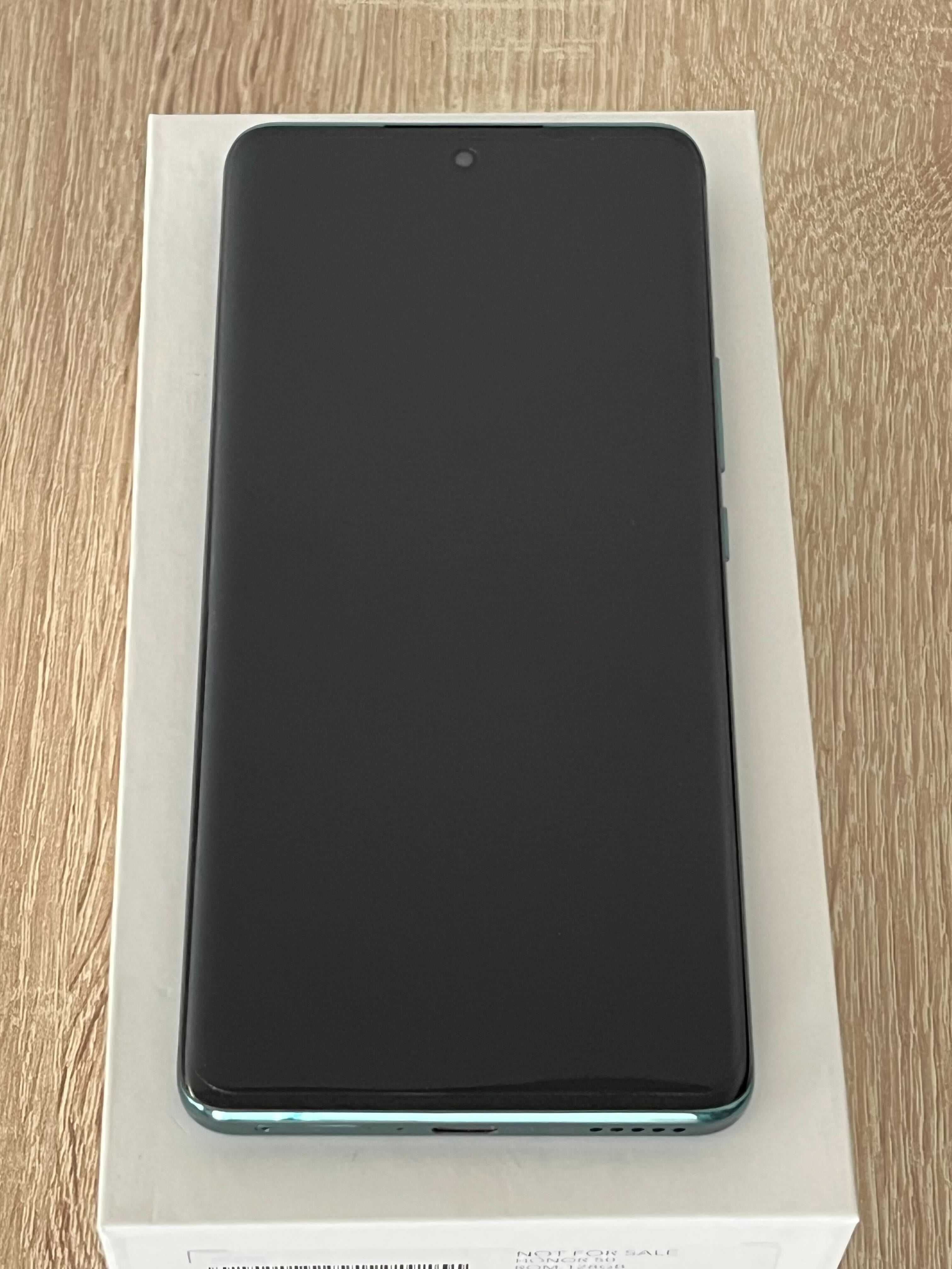 Honor 50, като нов