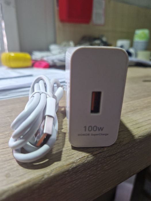 Incarcator Honor Supercharge 100 w