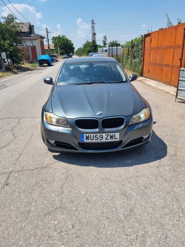 Продавам фарове за бмв е90 фейс биксенон завиващ