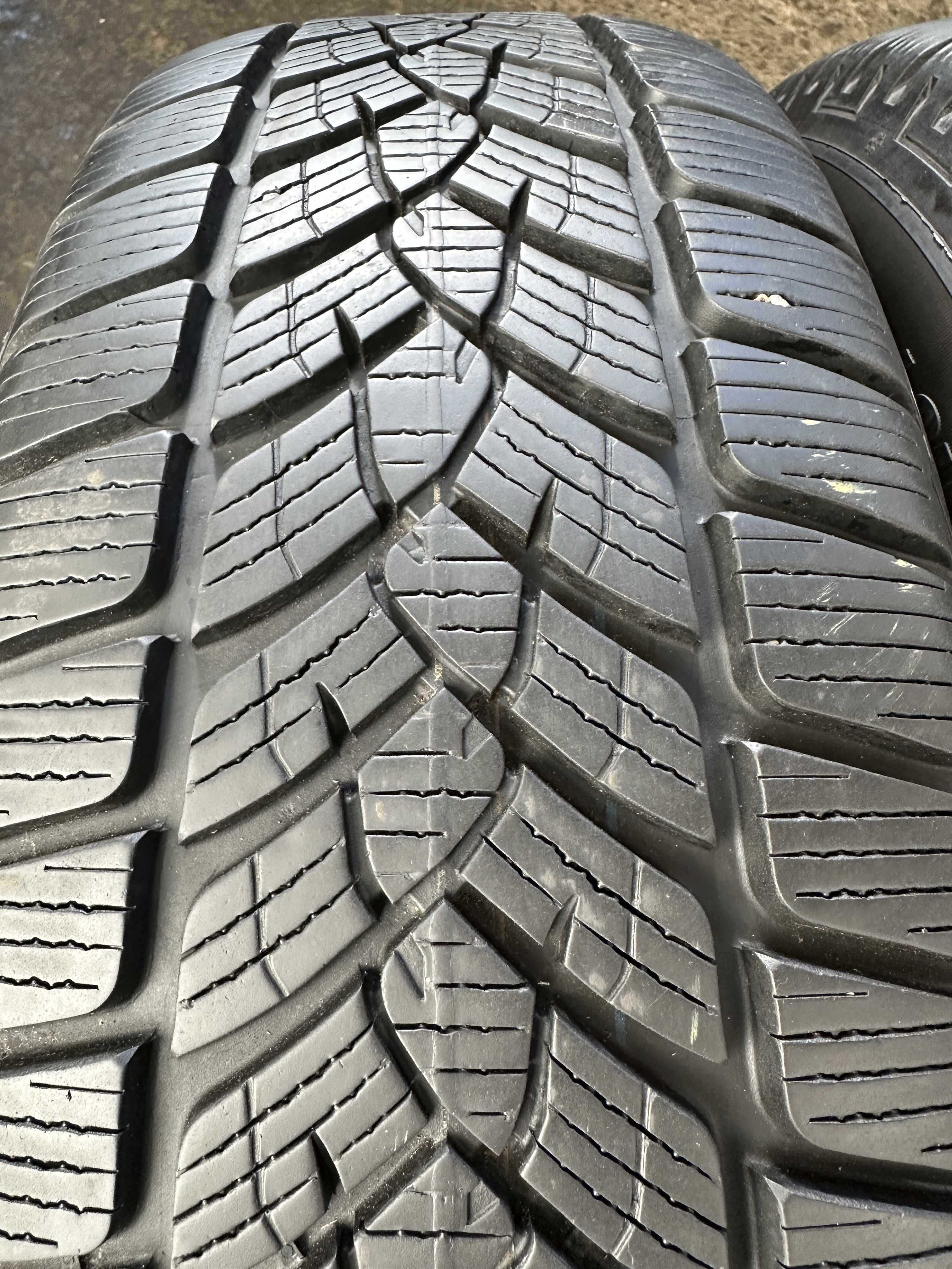 SET 2 Anvelope Iarna 225/65 R17 106H FULDA Kristall Control SUV