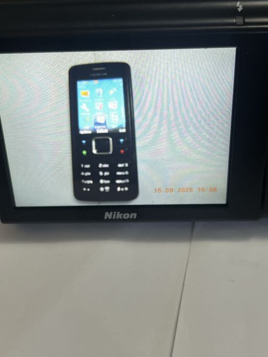 Nikon Coolpix 5100 5x optic zoom 12 mPx, afisare data si ora poze