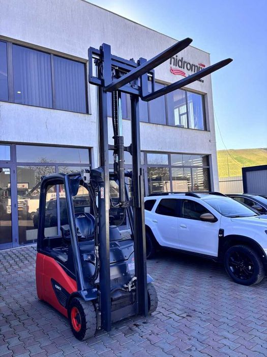 Stivuitor - Electrostivuitor Linde E16H-02 - 3 roți An fabricație 2020