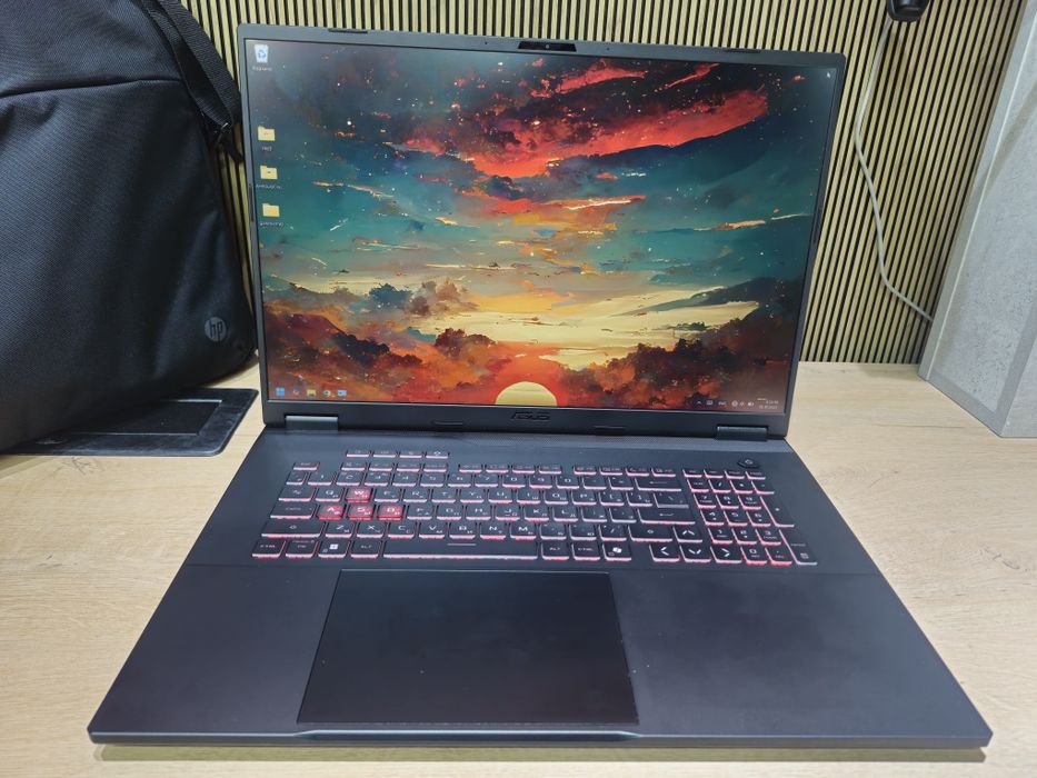 Asus tuf gaming A18