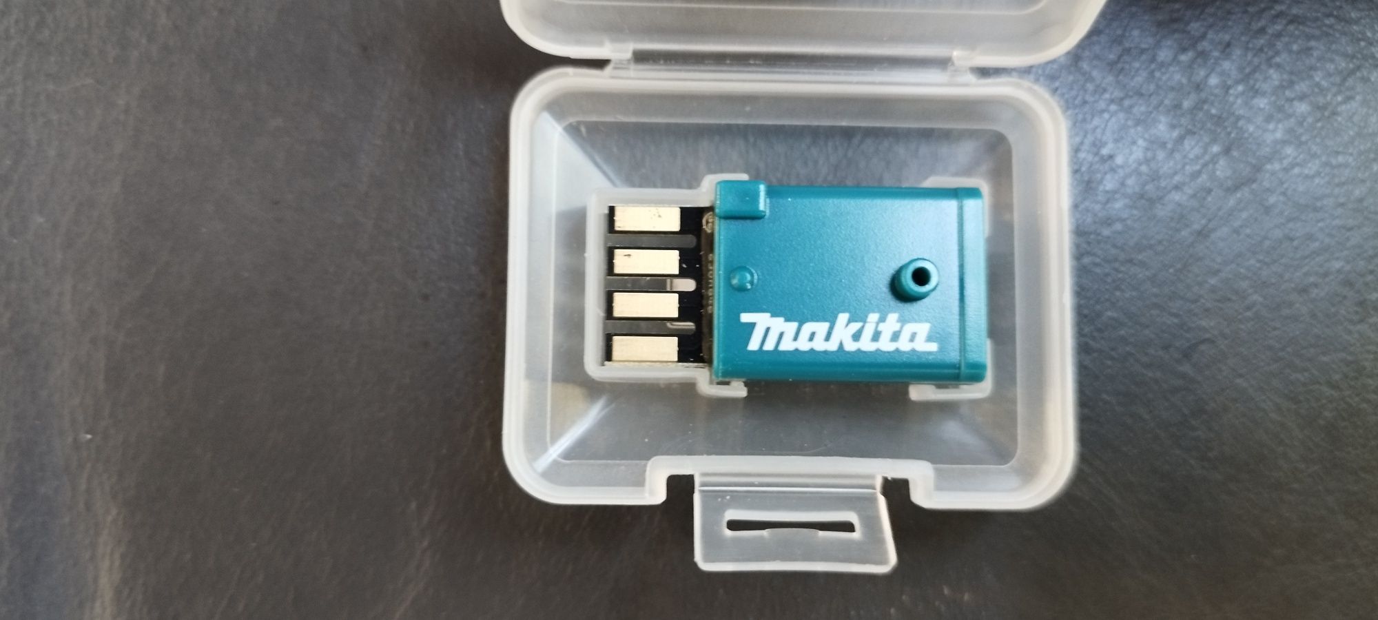 Bluetooth makita wut 01