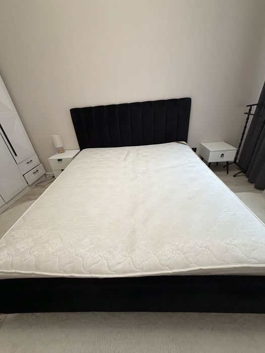 Срочно продам двухспальную кровать