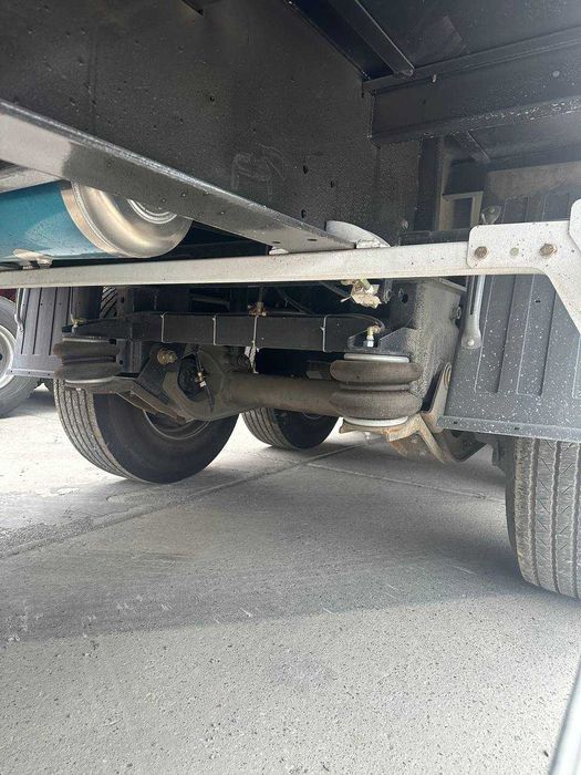 Шторный полуприцеп96 кубических метров