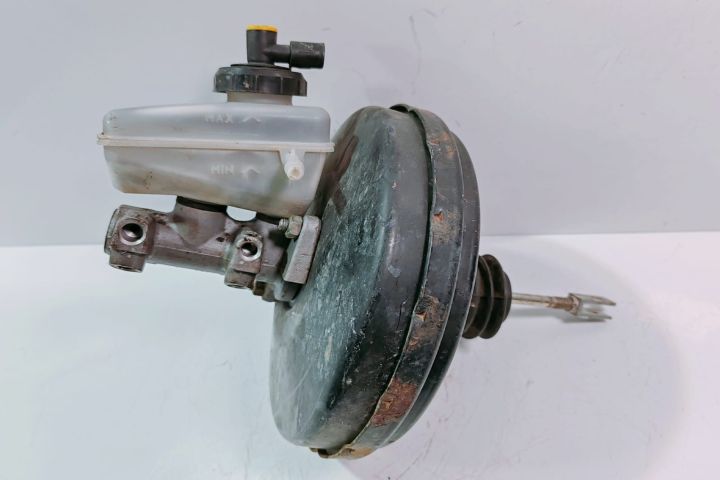 Tulumba Frana   cu pompa servofrana Dacia Logan prima generatie