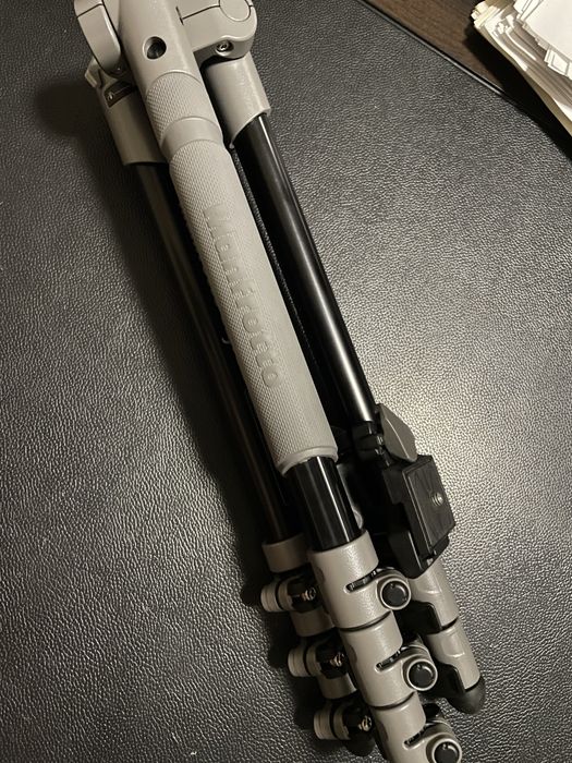 Штатив Manfrotto MKBFRA4D-BH