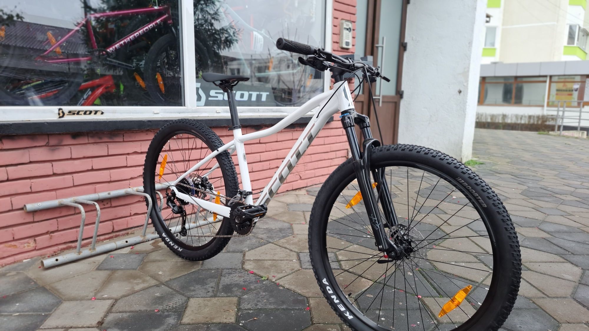 Scott Contessa active 30  mărime S