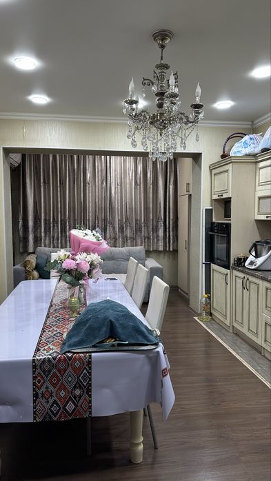 Продам люстра за 10к тенге