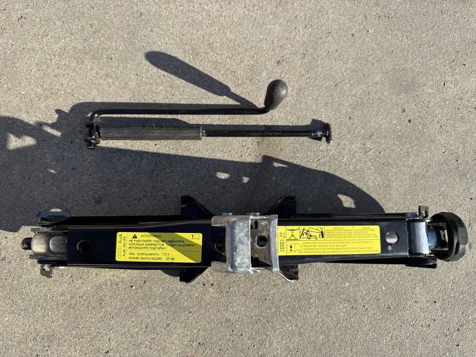 Крик за ауди а4 б8