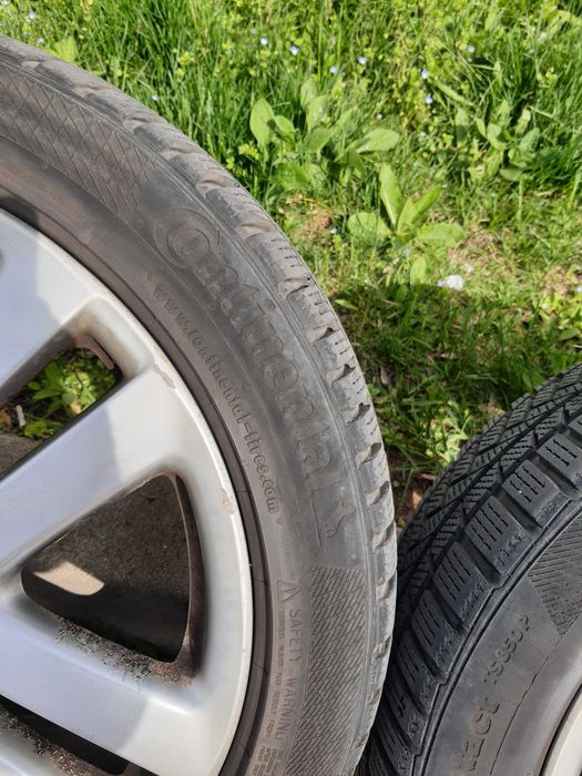 Продавам комплект зимни гуми с джанти 17 цола