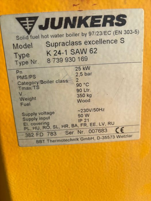 Vând centrală pe lemne  25kw