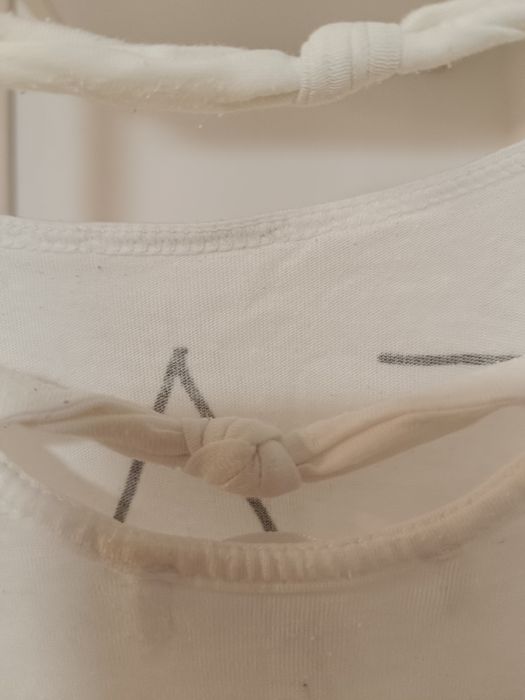 Tricou alb șic decoltat la spate măsura S/M