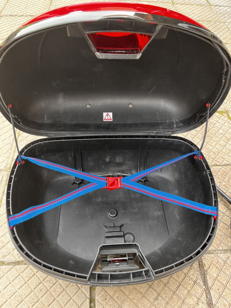 Куфар KAPPA за Yamaha Tmax