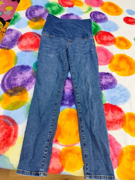 Vând cămăși graviduțe și de alăptat