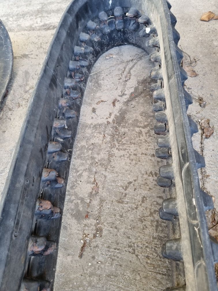 250x70x46(dinți)  senile cauciuc jcb trackmaster hyundai kubota takeuc
