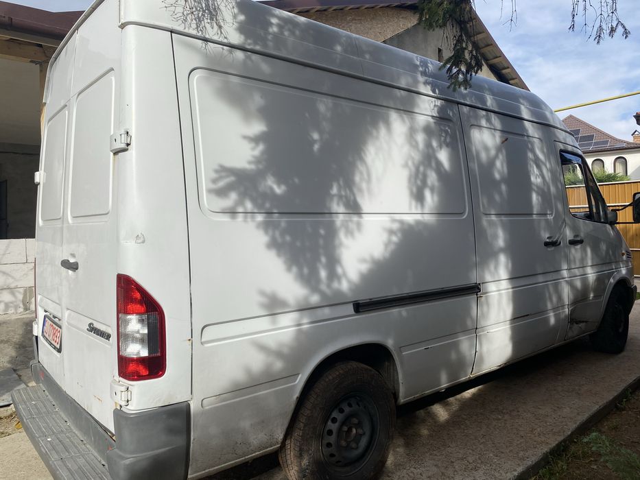 Vand mercedes sprinter 3 locuri