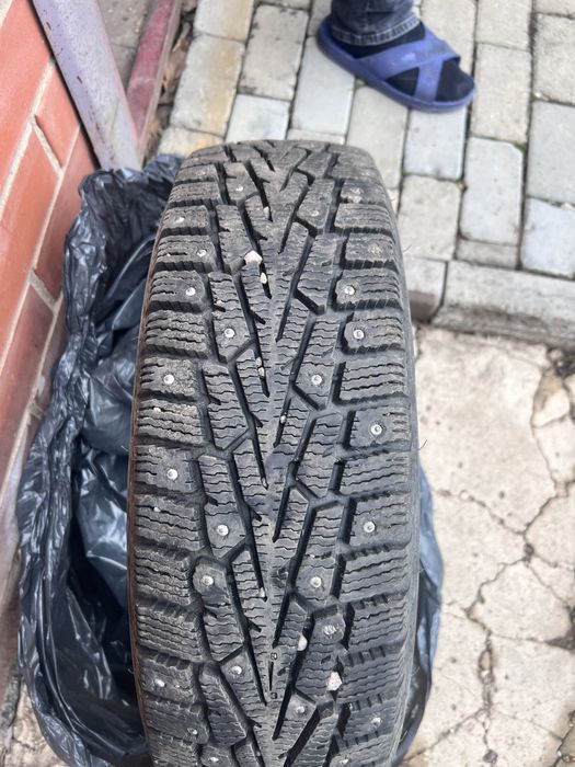 Продам резина размер R15 185/65