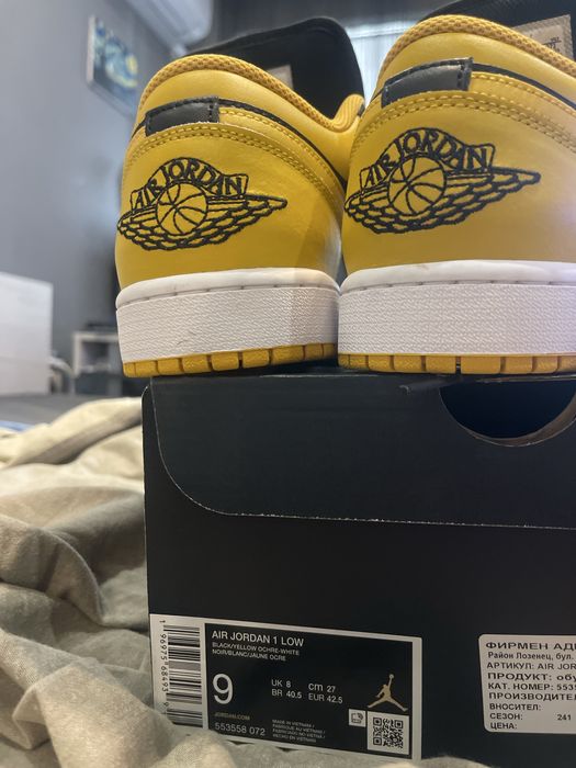 Nike Air Jordan 1 Low Black/Yellow