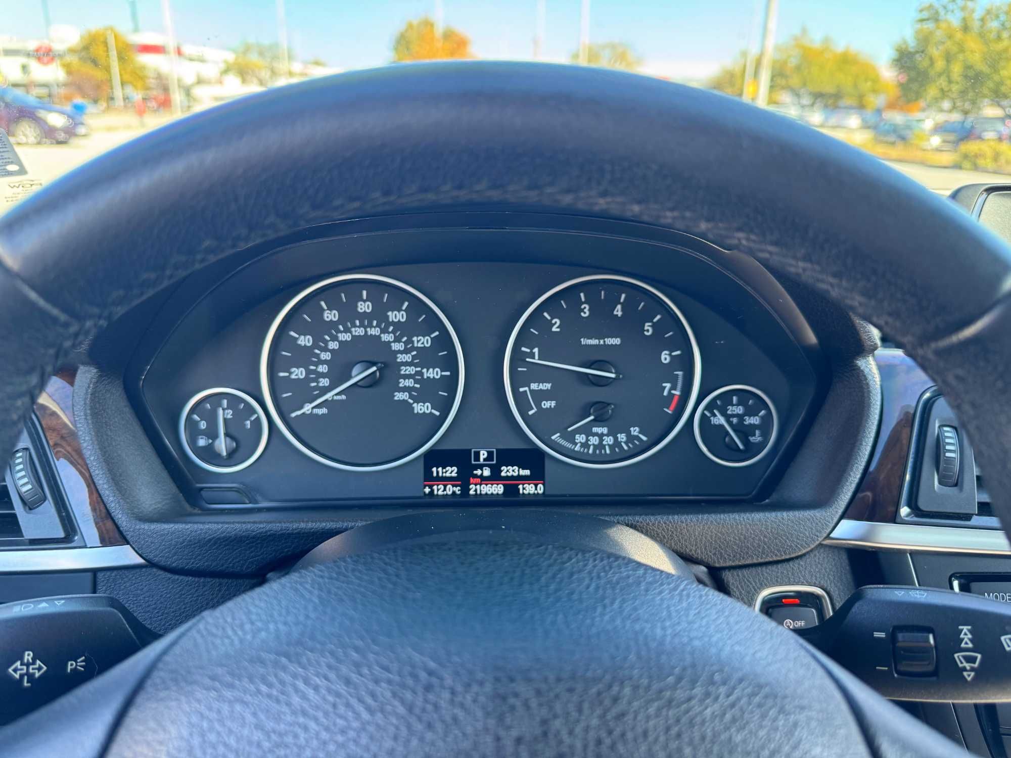 BMW 328I F30 с регистрация