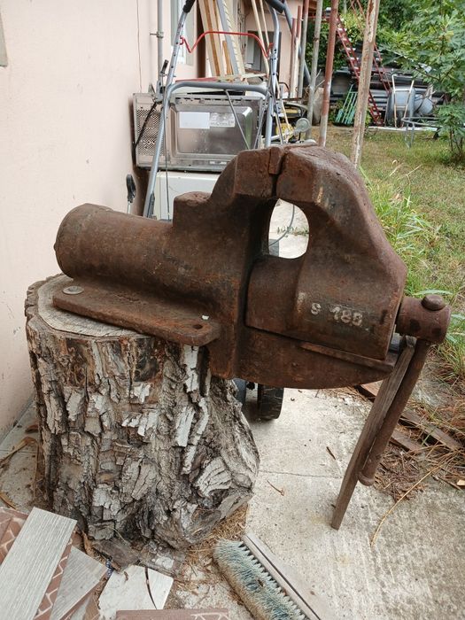 Menghină pentru gospodărie