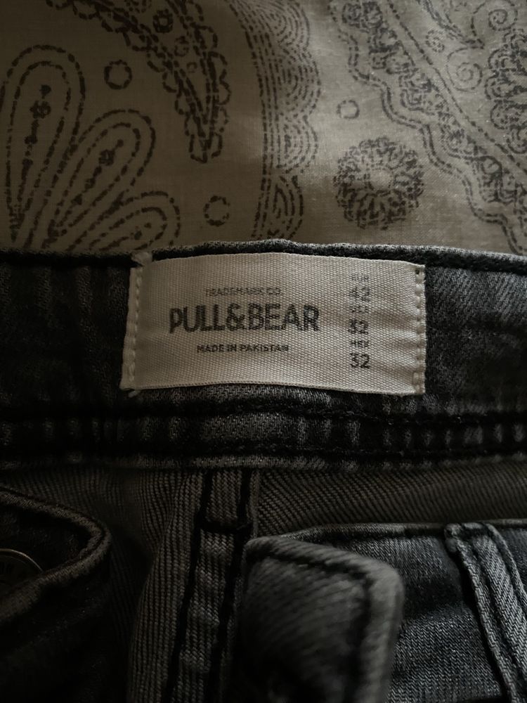 Pull and Bear къси панталони