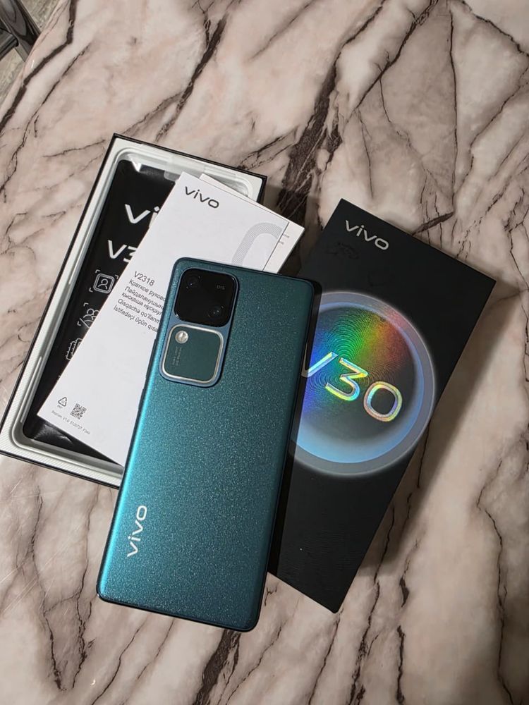 Продается Vivo 30 в отличном состоянии