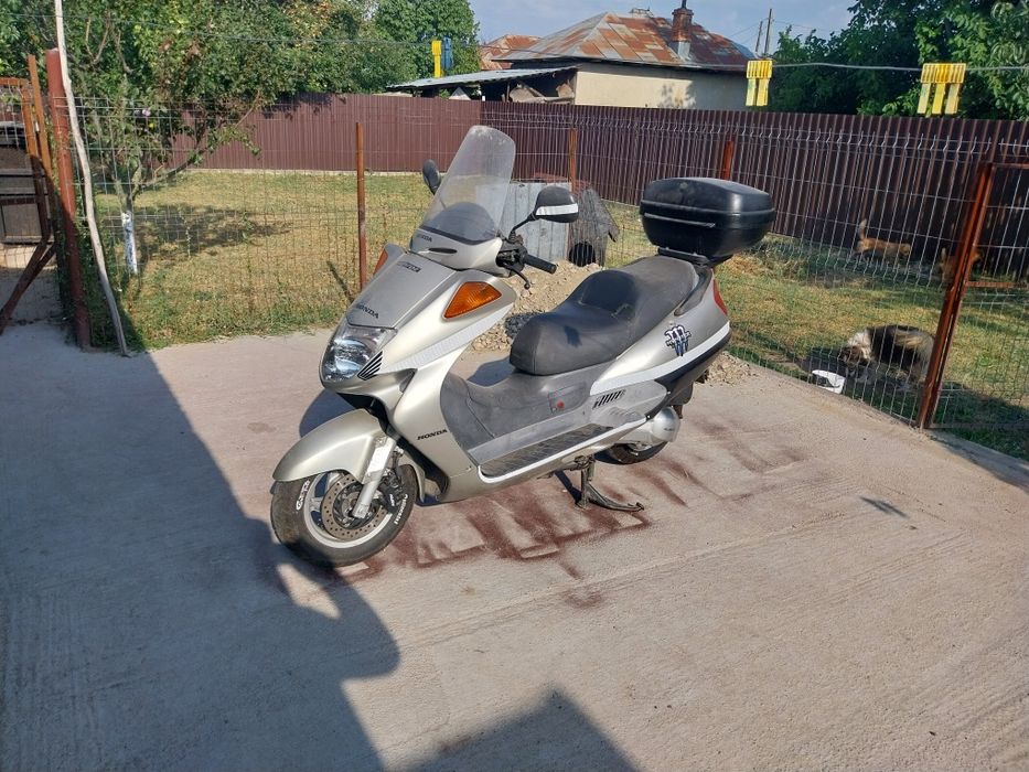 Honda Foresight 250