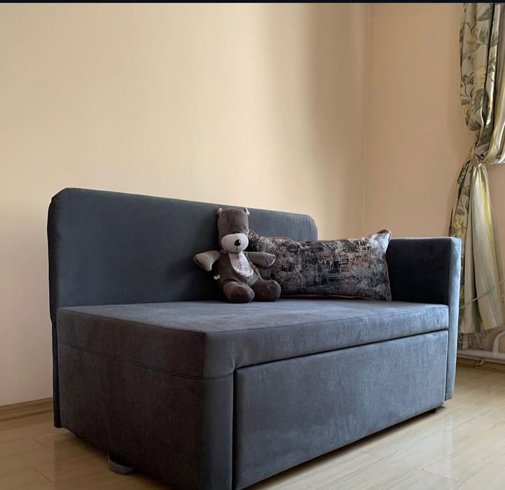 Продам тахту в хорошем состоянии