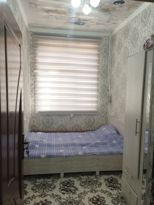 Yangi qurilgan domdan pishiq gishtli 2 xonali uy sotiladi