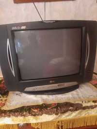 Телевизор  LG с приставкой