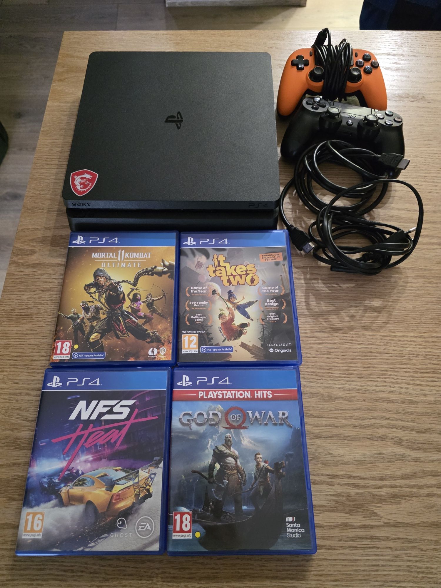 Playstation 4 slim