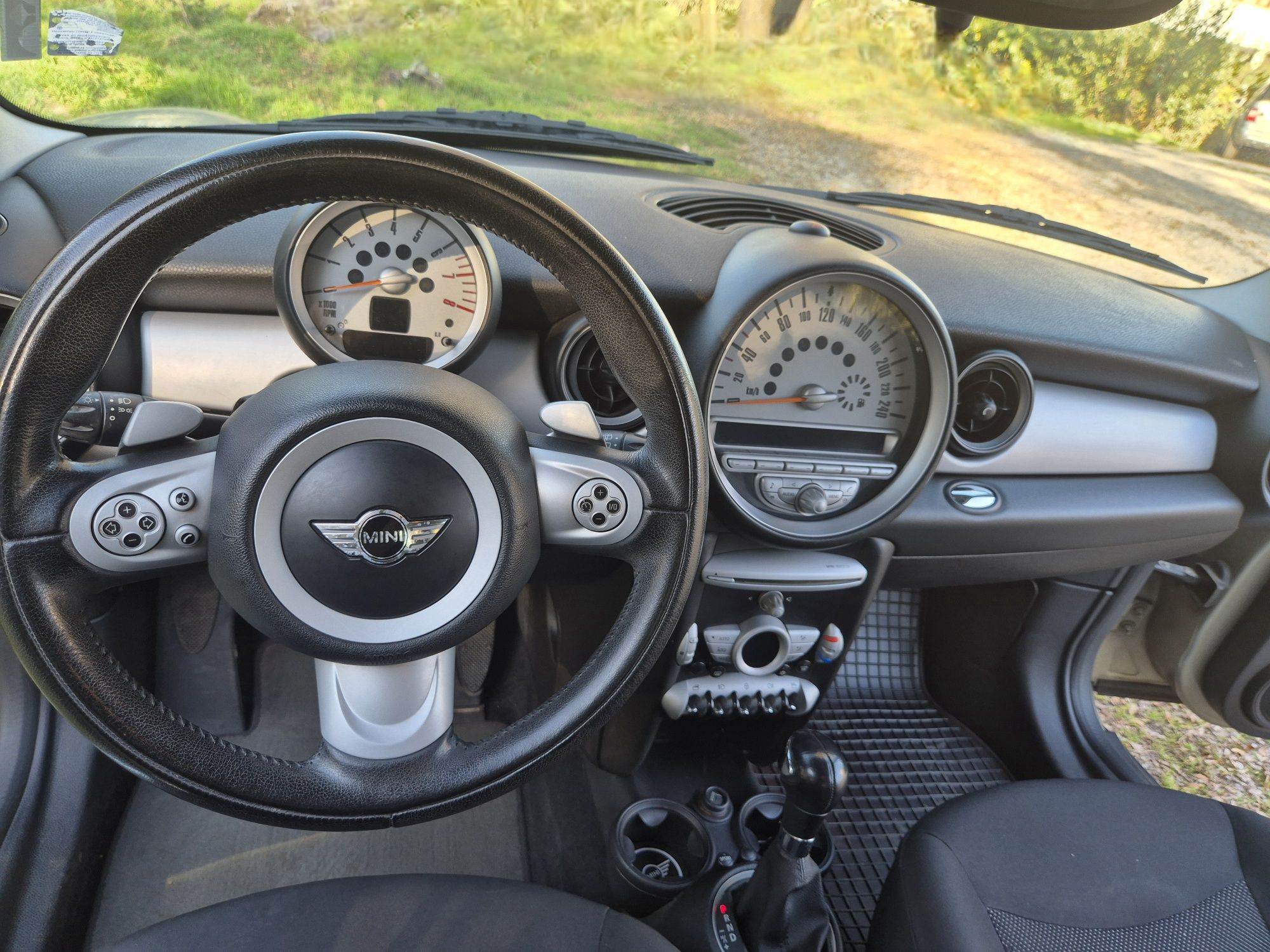 Mini Cooper 1.6 автоматик