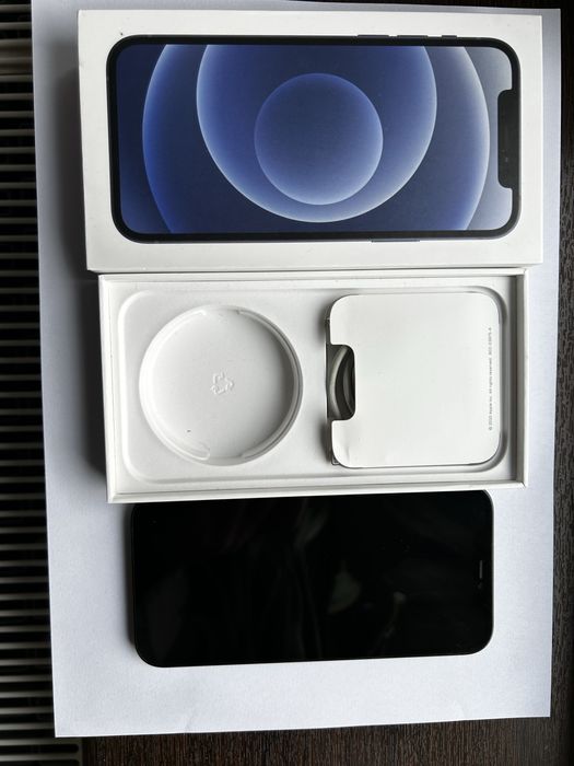 Iphone 12 64gb negru