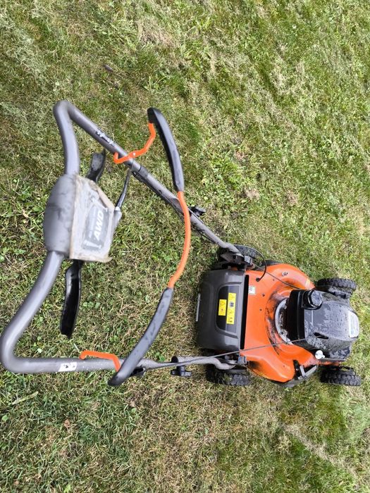 Husqvarna LC 356 AWD