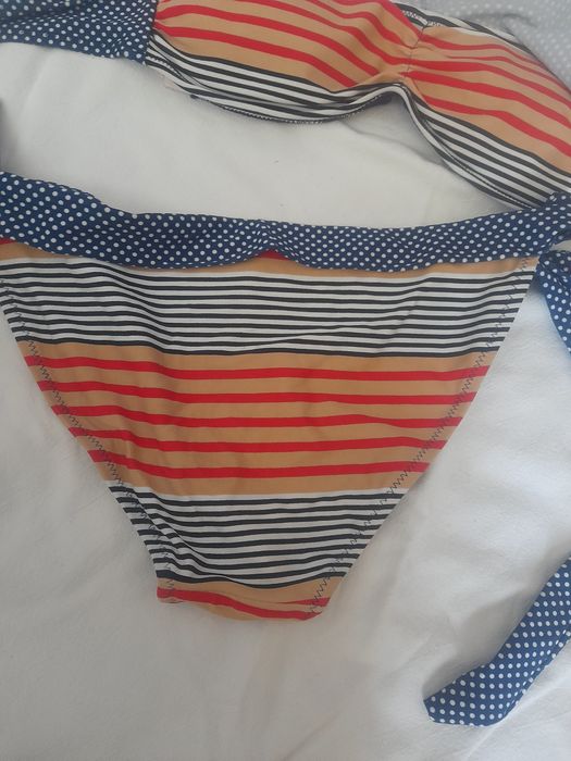 Бански с къдрици 10 лв