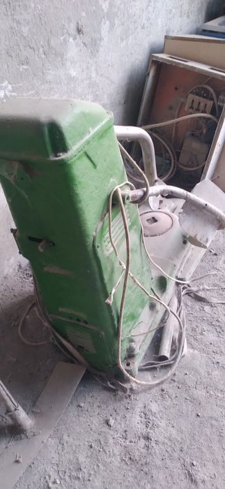 Xamir qoriydigan 50 kg