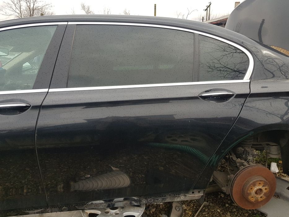 Vand usa stanga dreapta spate bmw f02