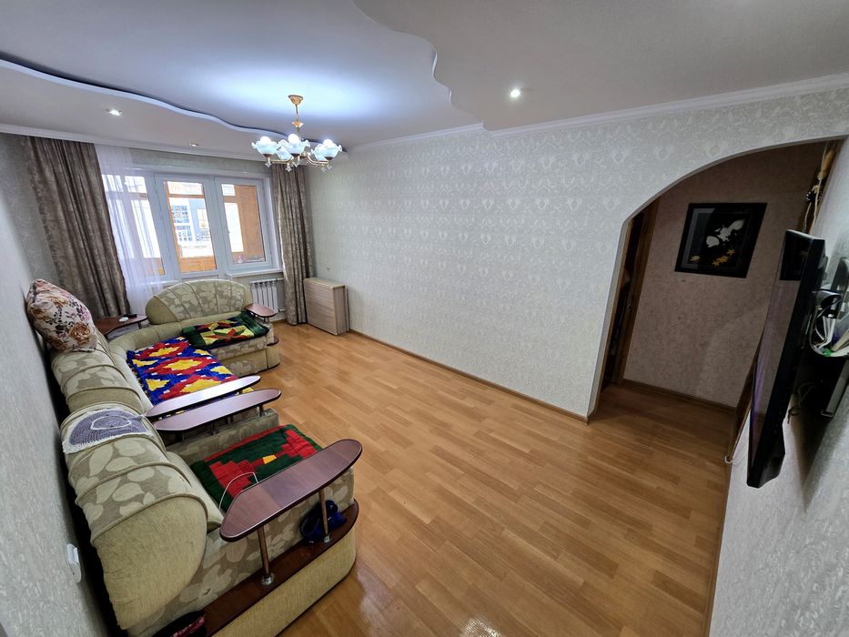 Продаётся 3-комнатная квартира в центре города