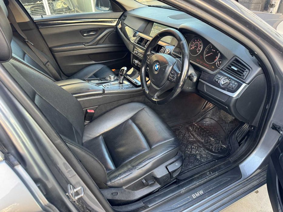 Dezmembrez BMW seria 5 F10 520d NFL 184cp N47N an 2010