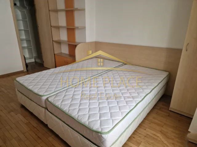 Дава се под наем Тристаен апартамент в Варна, Червен площад - 75 кв.м за 612 € - Снимка #3