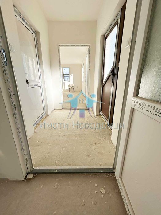 Тухлена самостоятелна къща в гр.Шумен, кв. Куршун чешма