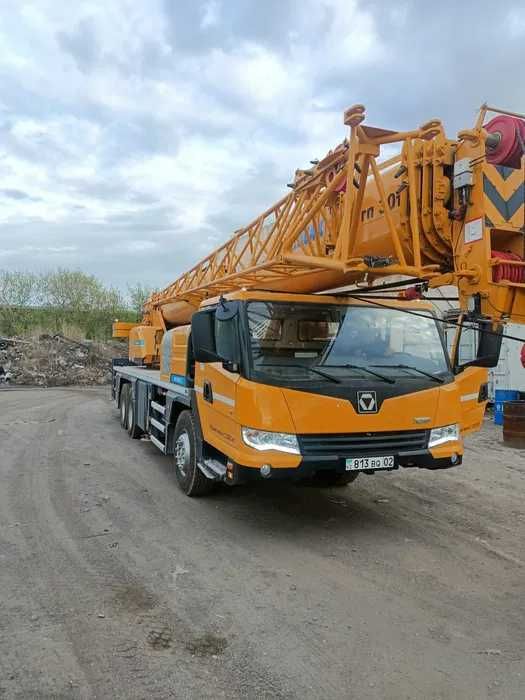 Аренда Услуги автокран кран 25 тон Стр 42 метр китайский НЕДОРОГО