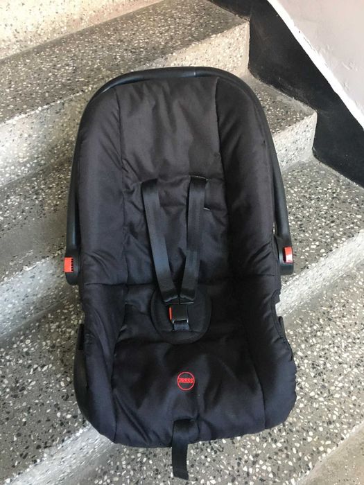Детско - бебешко кошче за кола 30 лв