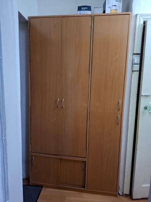 Продам шкаф недорого б/у