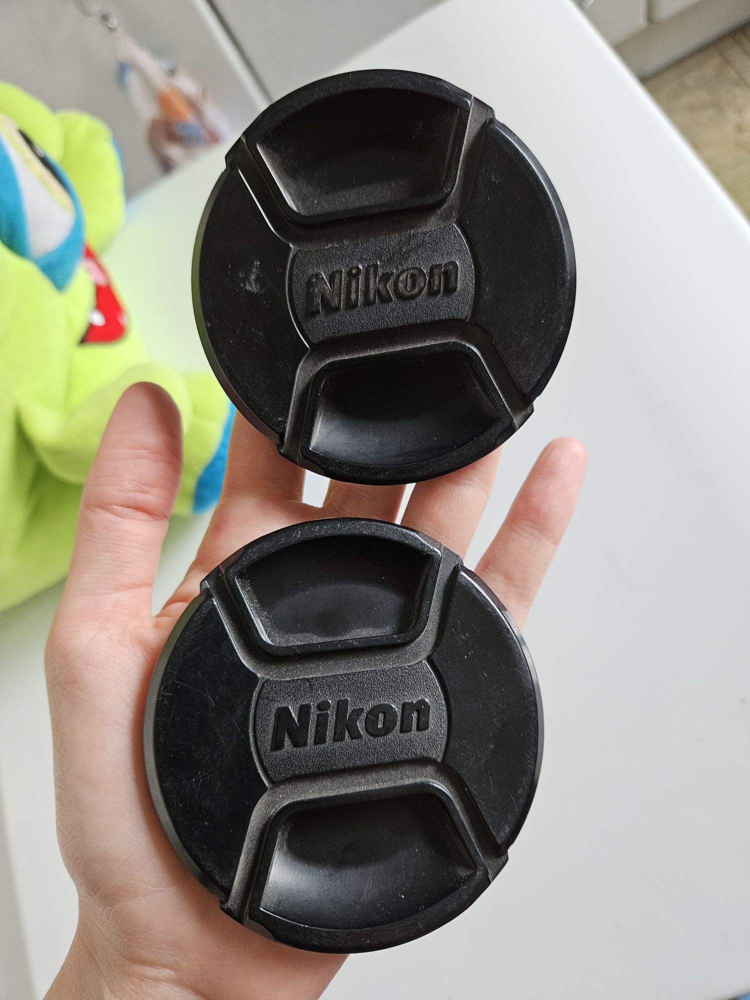 Защитные  крышки на объектив Nikon  77мм  Canon задняя  обьектива